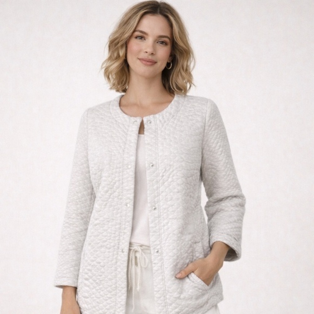 Soft Surroundings Light Heather Gray Snap Buttons Soft Quilted Jacket Size Small